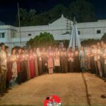 কুবি শিক্ষার্থী হত্যার বিচারের দাবিতে মোমবাতি প্রজ্জ্বলন